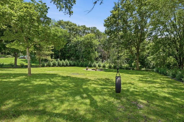 6525 Maple Drive, Waconia, MN 55387