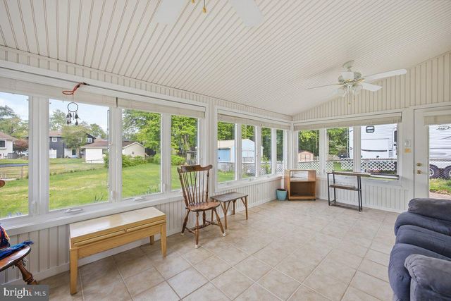 901 CHELTEN PKWY, Cherry Hill, NJ 08034