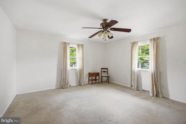 901 CHELTEN PKWY, Cherry Hill, NJ 08034
