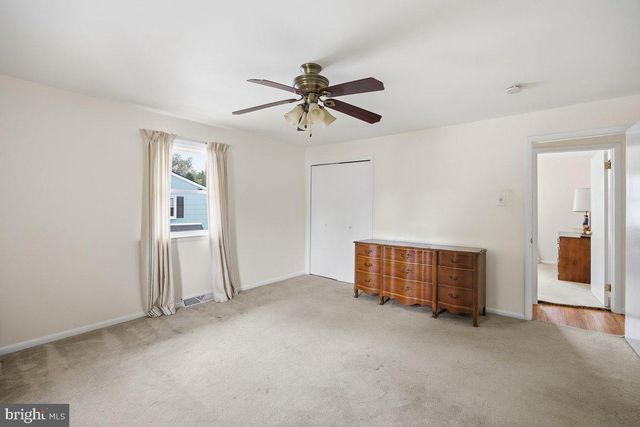 901 CHELTEN PKWY, Cherry Hill, NJ 08034