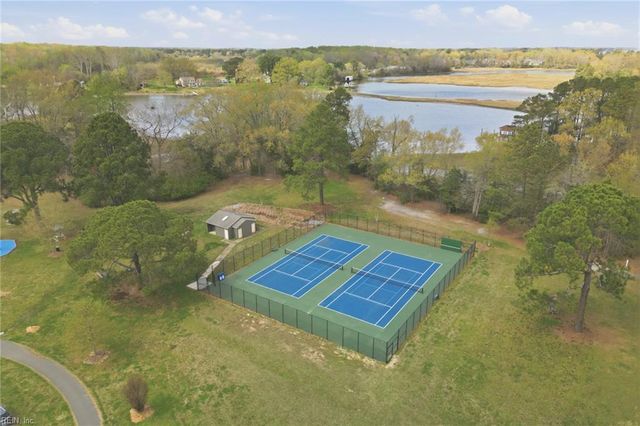 3476 Raintree CIR, Suffolk, VA 23435