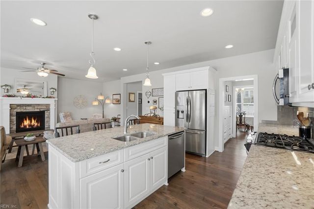 3476 Raintree CIR, Suffolk, VA 23435