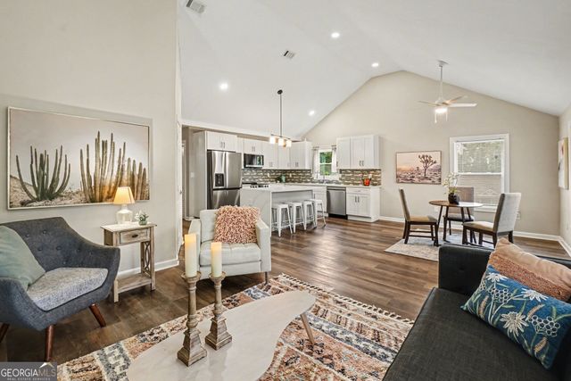 2074 Morehouse Drive NW, Atlanta, GA 30314