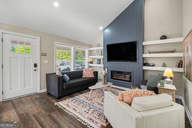 2074 Morehouse Drive NW, Atlanta, GA 30314