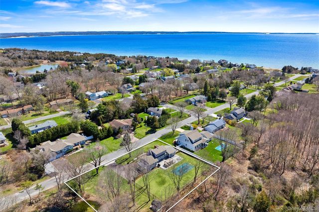 580 Gin Lane, Southold, NY 11971