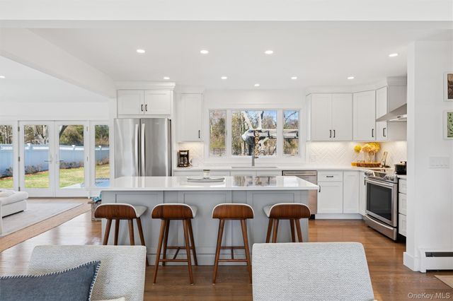580 Gin Lane, Southold, NY 11971