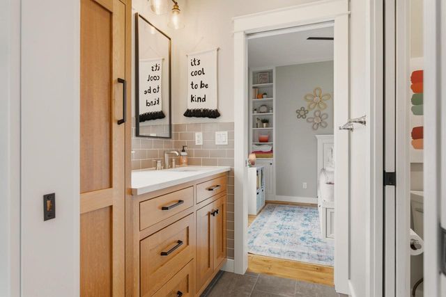 N13463 Schubert ROAD, Trempealeau, WI 54661