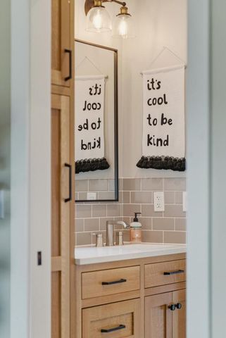 N13463 Schubert ROAD, Trempealeau, WI 54661