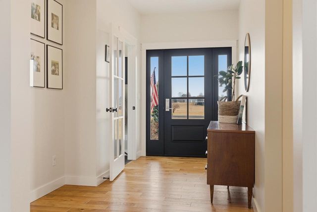 N13463 Schubert ROAD, Trempealeau, WI 54661