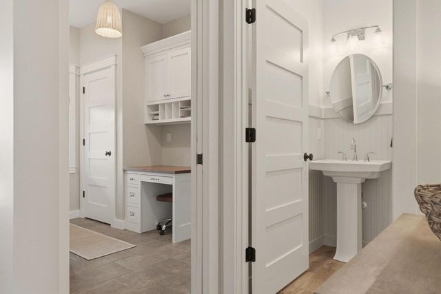 N13463 Schubert ROAD, Trempealeau, WI 54661