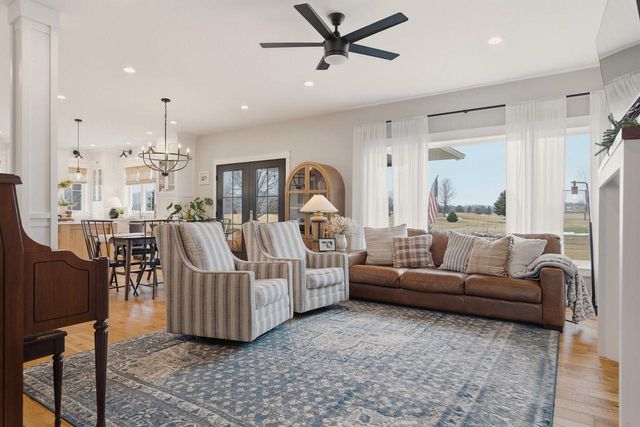 N13463 Schubert ROAD, Trempealeau, WI 54661