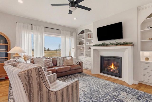 N13463 Schubert ROAD, Trempealeau, WI 54661