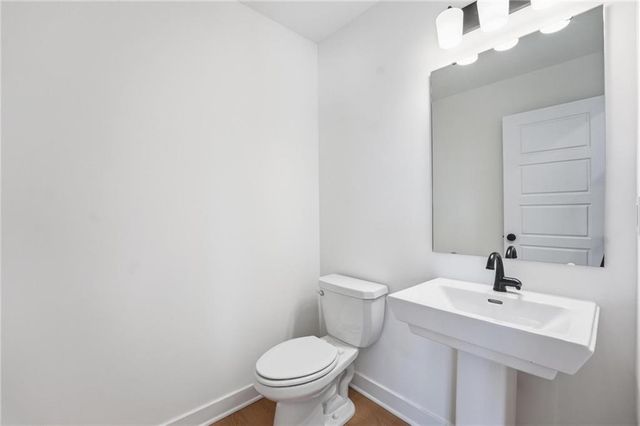 19719 W 195th Place, Spring Hill, KS 66083