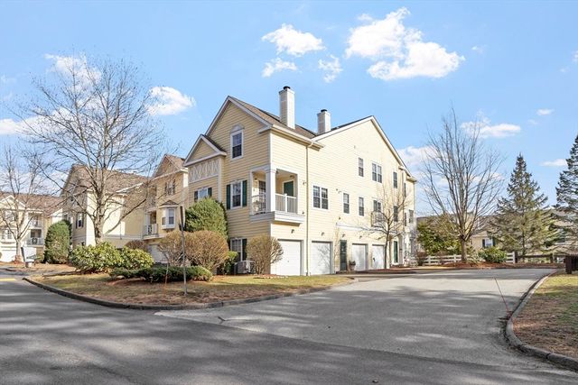 1010 Gazebo Circle 1010, Reading, MA 01867