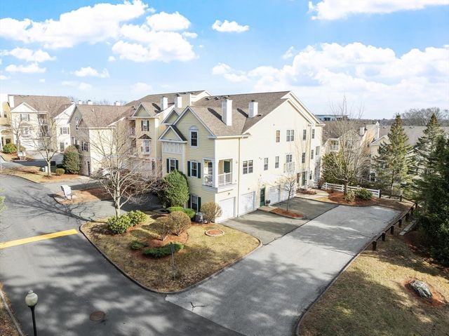 1010 Gazebo Circle 1010, Reading, MA 01867