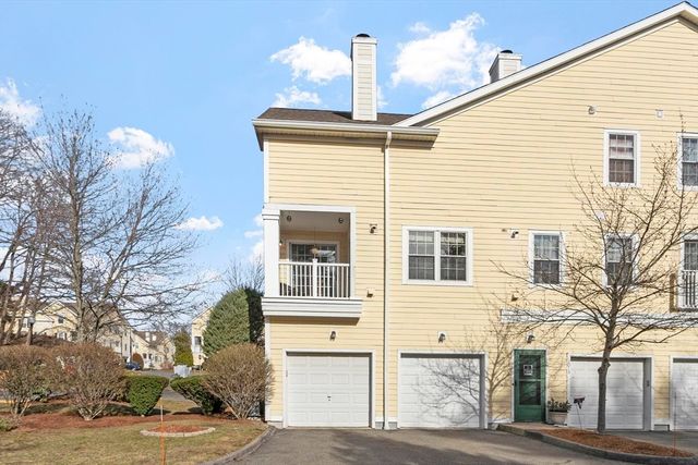 1010 Gazebo Circle 1010, Reading, MA 01867