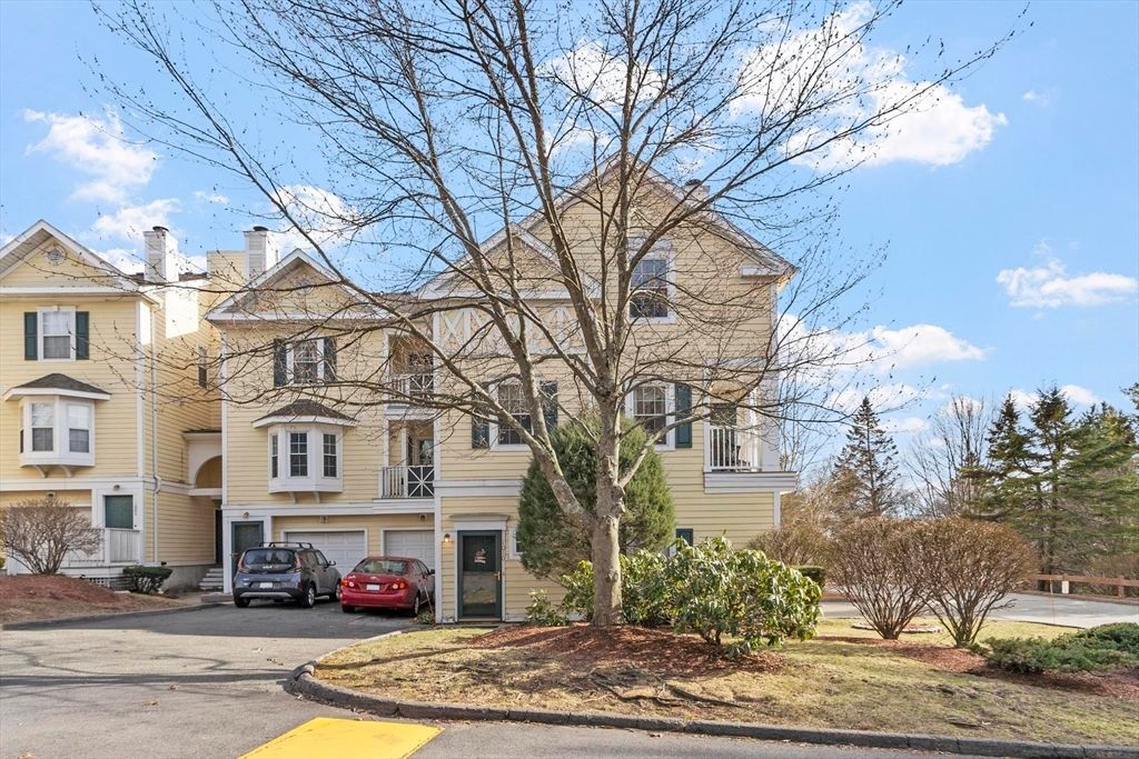 1010 Gazebo Circle 1010, Reading, MA 01867