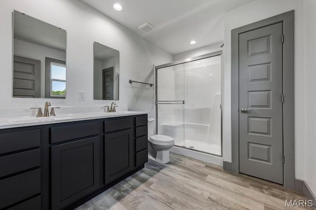 28716 Woodland Heights Drive, Warrenton, MO 63383