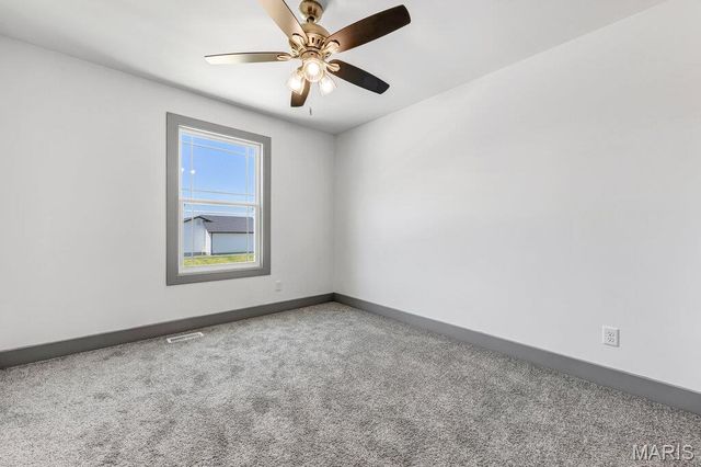 28716 Woodland Heights Drive, Warrenton, MO 63383