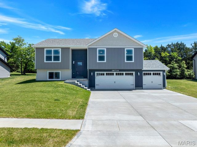 28716 Woodland Heights Drive, Warrenton, MO 63383