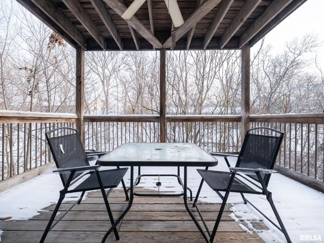 3444 W DORCHESTER Ridge D, Peoria, IL 61604