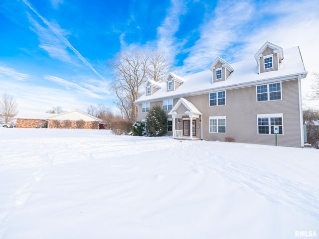 3444 W DORCHESTER Ridge D, Peoria, IL 61604