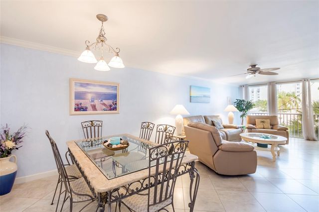 5968 MIDNIGHT PASS ROAD 158, Sarasota, FL 34242