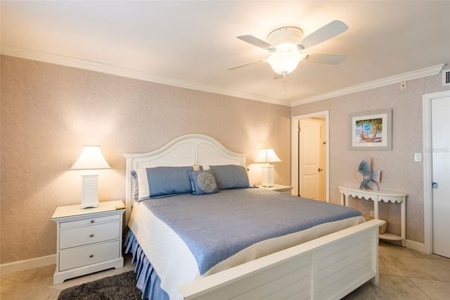 5968 MIDNIGHT PASS ROAD 158, Sarasota, FL 34242