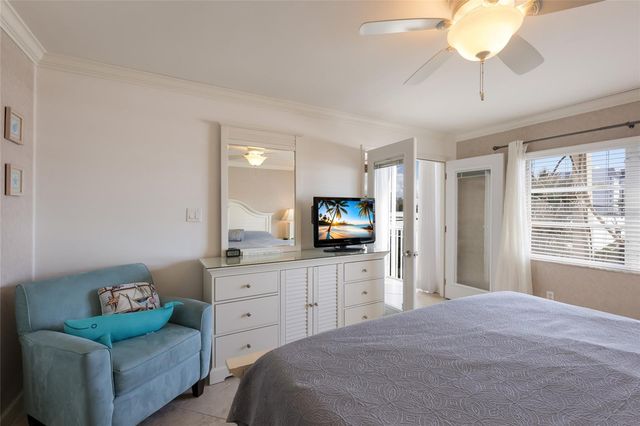 5968 MIDNIGHT PASS ROAD 158, Sarasota, FL 34242