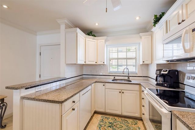 5968 MIDNIGHT PASS ROAD 158, Sarasota, FL 34242