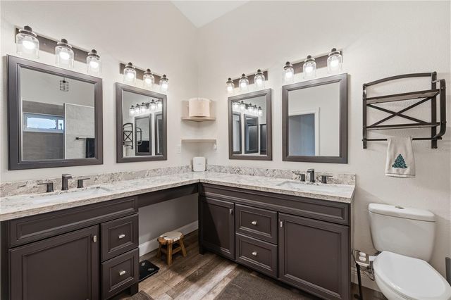 1570 CLUB DRIVE, Tarpon Springs, FL 34689