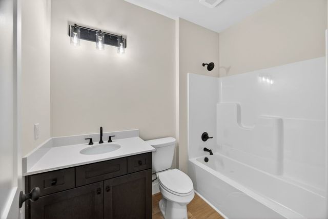 22 Garrett Ave, Cookeville, TN 38501