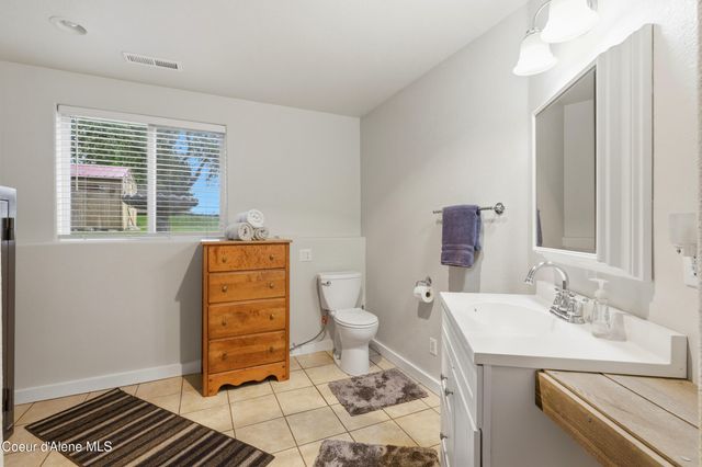 8208 W Arizona St, Rathdrum, ID 83858