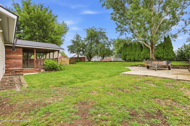 8208 W Arizona St, Rathdrum, ID 83858