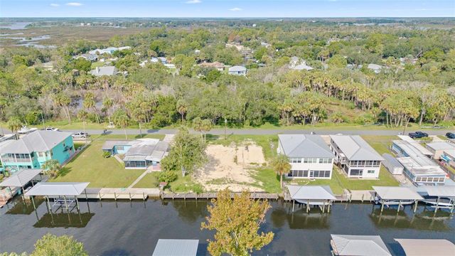 2607 N SENECA POINT, Crystal River, FL 34429