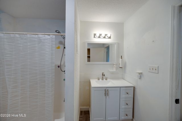 682 Cherry Road, Washington, NC 27889