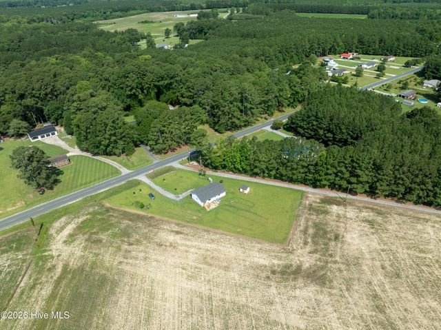 682 Cherry Road, Washington, NC 27889