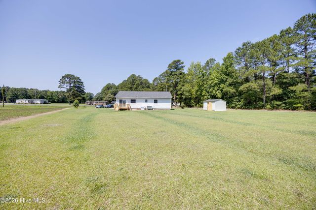 682 Cherry Road, Washington, NC 27889
