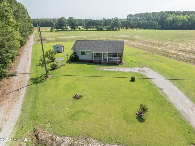 682 Cherry Road, Washington, NC 27889