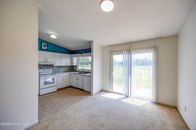 682 Cherry Road, Washington, NC 27889