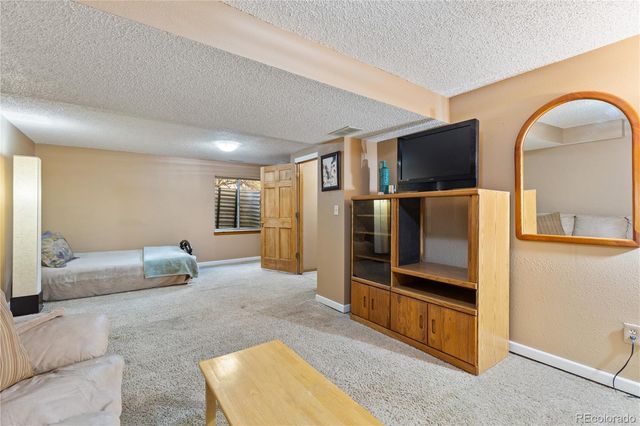 2077 E Phillips Place, Centennial, CO 80122