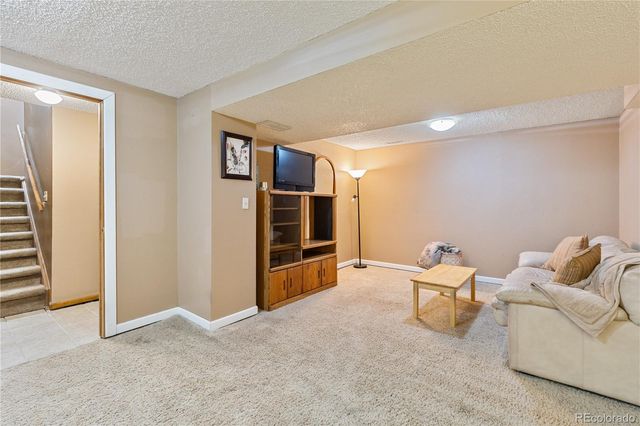 2077 E Phillips Place, Centennial, CO 80122
