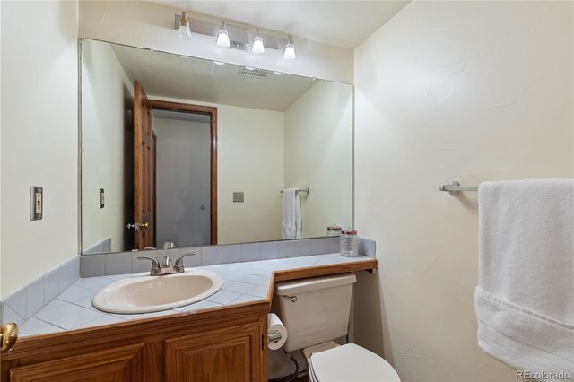2077 E Phillips Place, Centennial, CO 80122