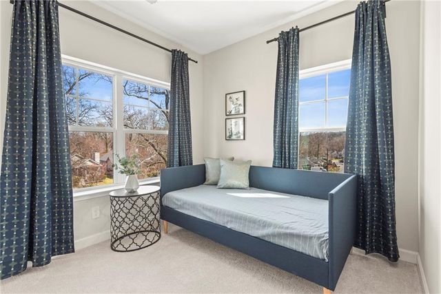 1965 Hollywood NW Road 19, Atlanta, GA 30318