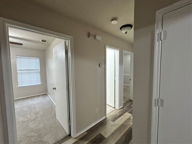 10445 Hideaway Trail, Fort Worth, TX 76131