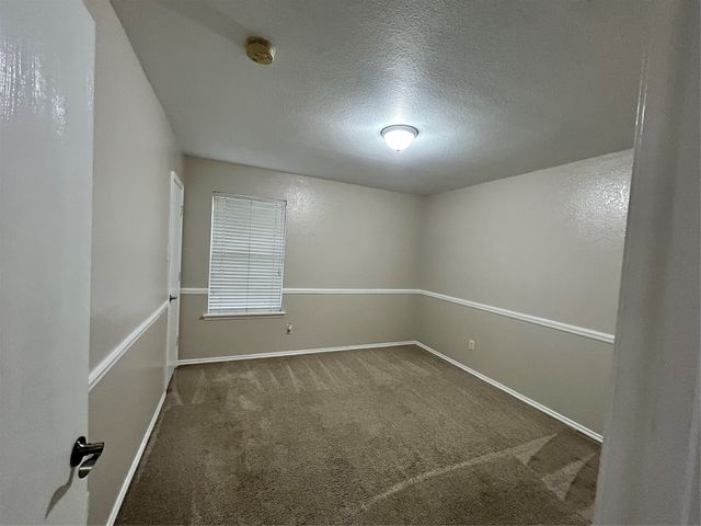 10445 Hideaway Trail, Fort Worth, TX 76131