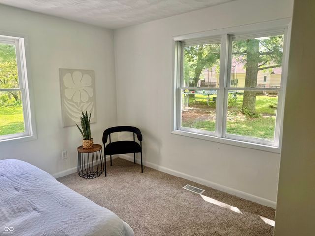 307 N Blake Street, Sheridan, IN 46069