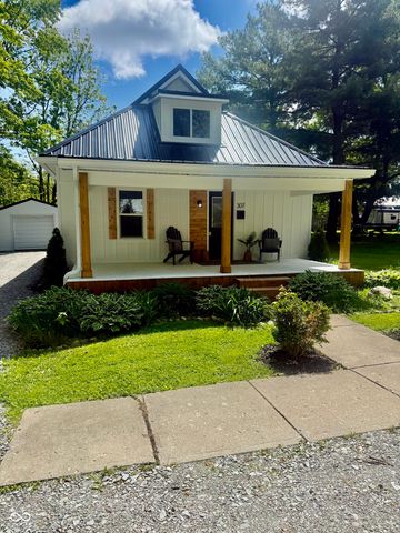 307 N Blake Street, Sheridan, IN 46069
