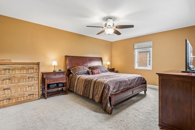 1705 Glenview Avenue, Park Ridge, IL 60068