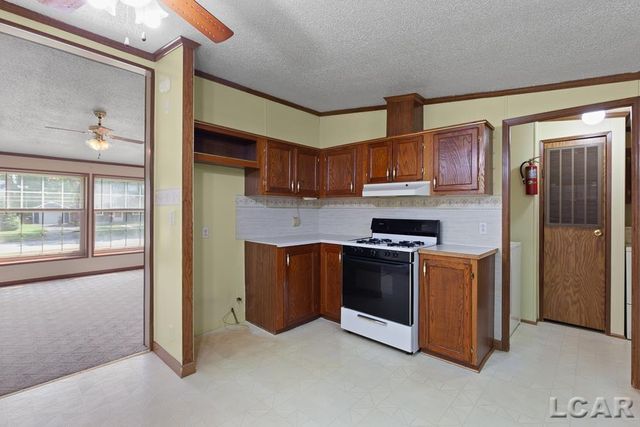 980 State Street, Adrian, MI 49221